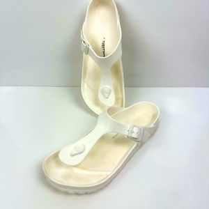 White waterproof Birkenstock sandals. Size 39. Perfect for the beach!
